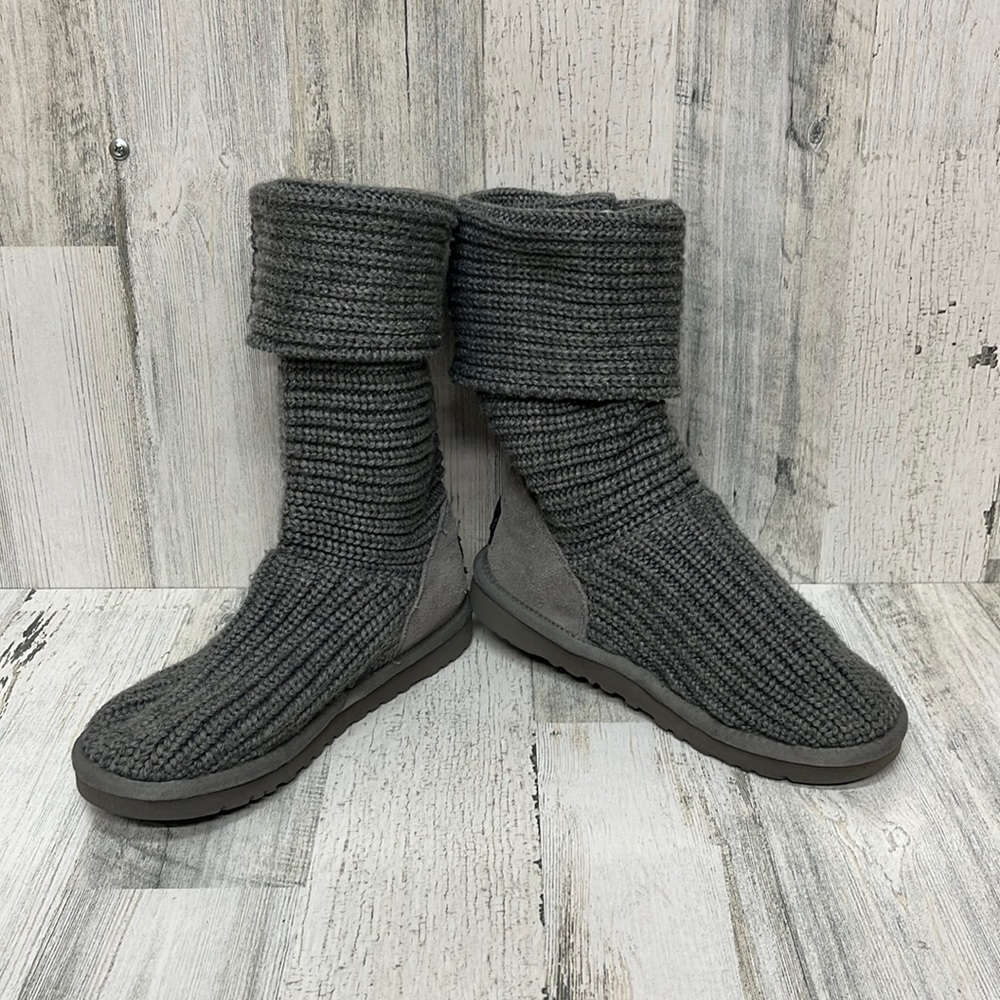 Ugg size 4 girls boots